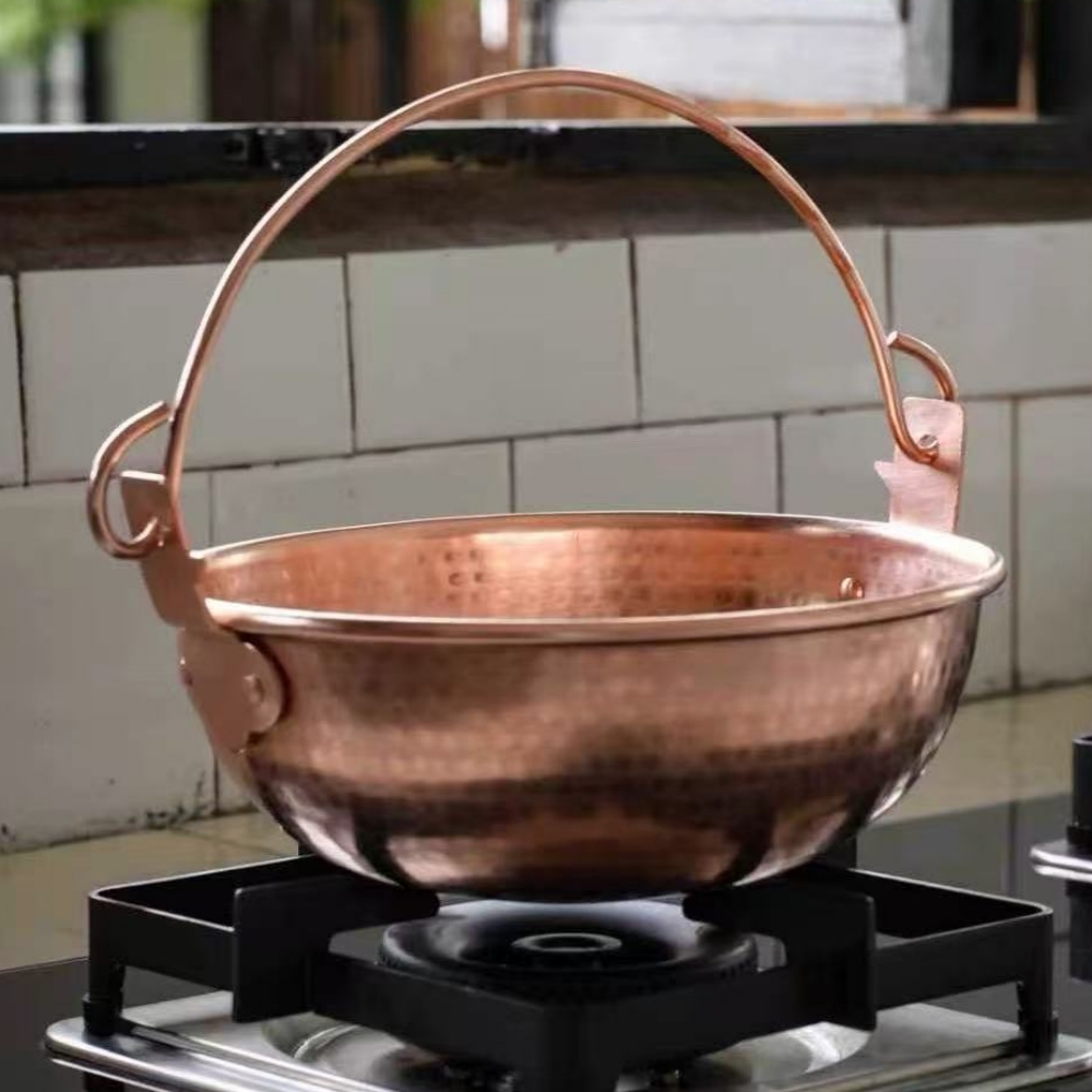 Camping Hanging Cooking Pot - หม้อทองแดงโบราณแบบแขวน, หม้อสำหรับตั้งแคมป์กลางแจ้งแบบหนา อุปกรณ์ทำอาหารสำหรับต้มพาสต้าและตุ๋น, หม้อทำมือลายตอก